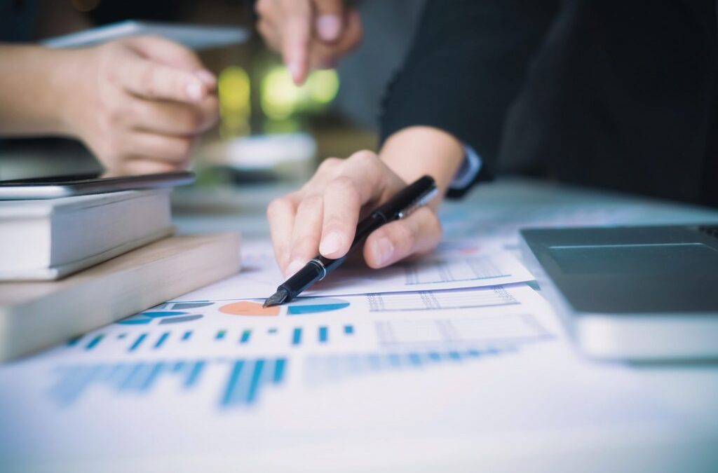 Los compradores en busca de oportunidades